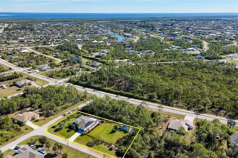 8360 Maitland Street Port Charlotte FL 33981