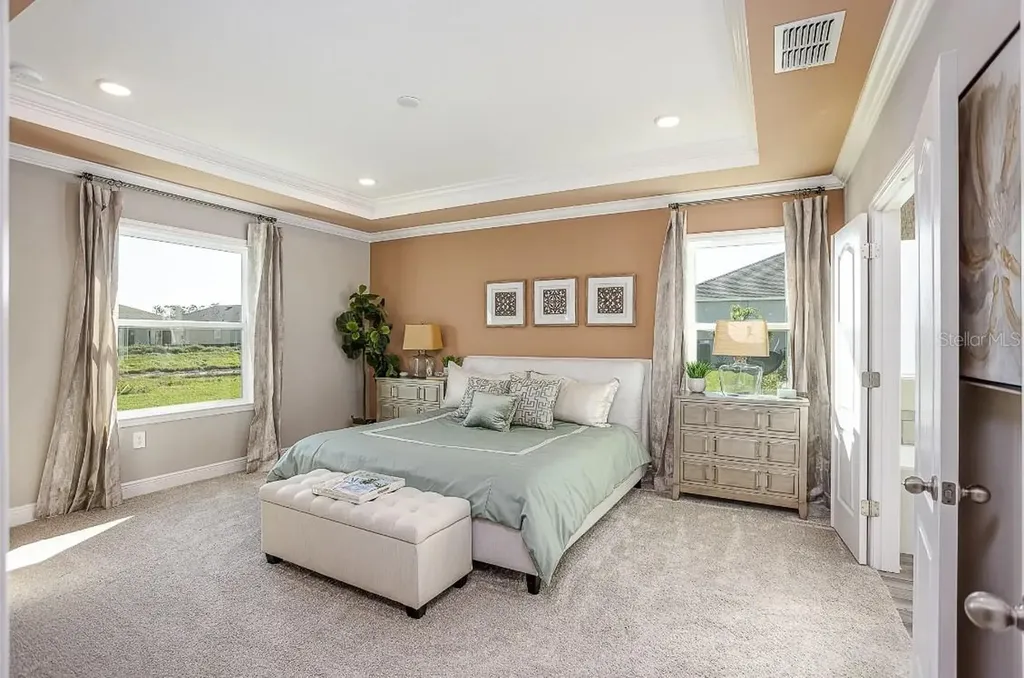 820 Sunshower Drive Lady Lake FL 32159