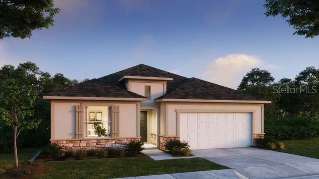 820 Sunshower Drive Lady Lake FL 32159