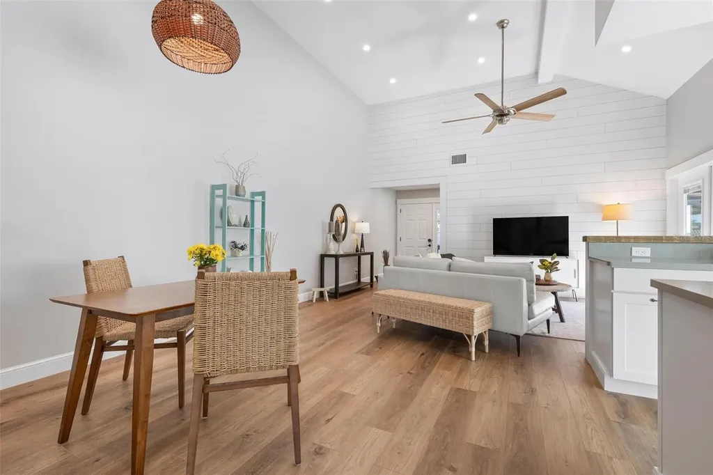 4346 Trails Drive Sarasota FL 34232