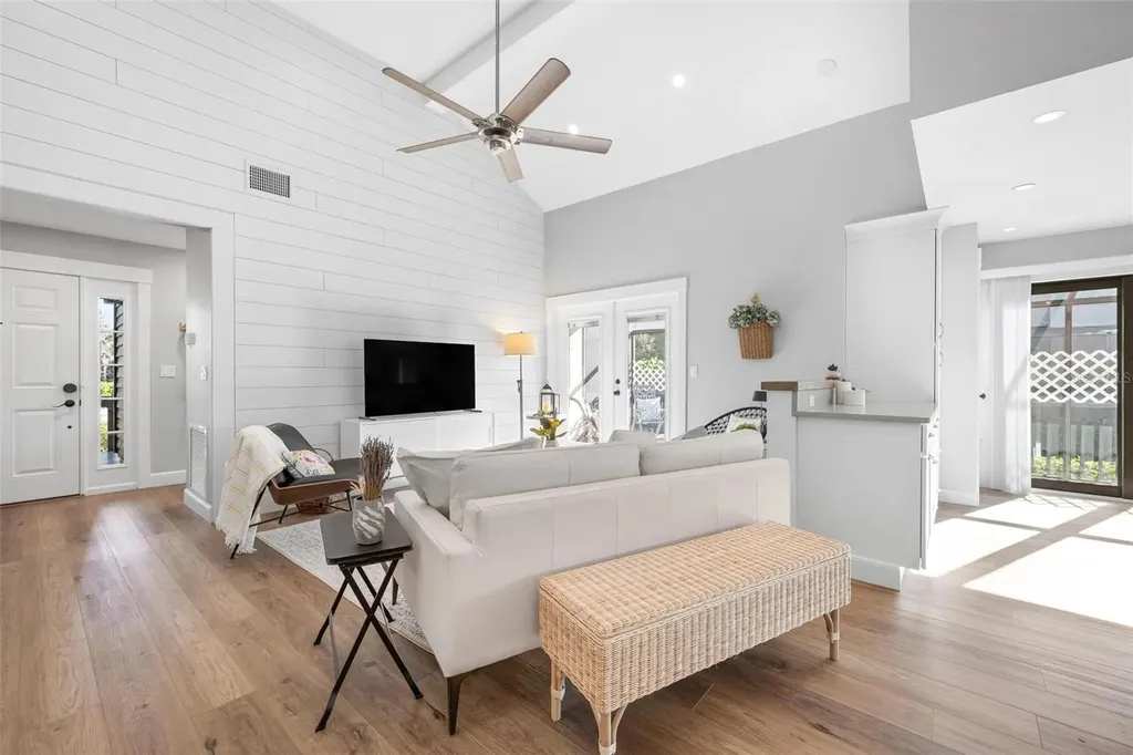 4346 Trails Drive Sarasota FL 34232