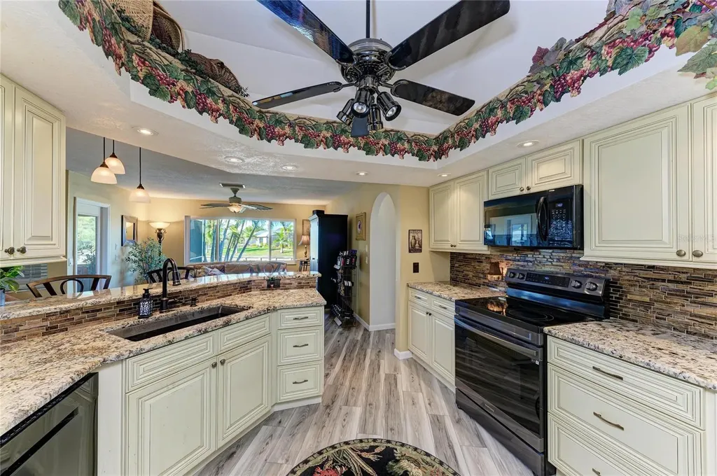 14968 Lyneburg Avenue Port Charlotte FL 33981