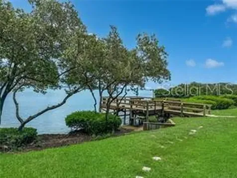 1515 Pinellas Bayway S St Petersburg FL 33715