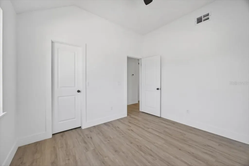 8618 Valley Ridge Court Orlando FL 32818
