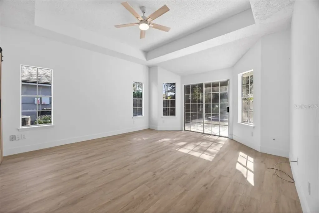 8618 Valley Ridge Court Orlando FL 32818