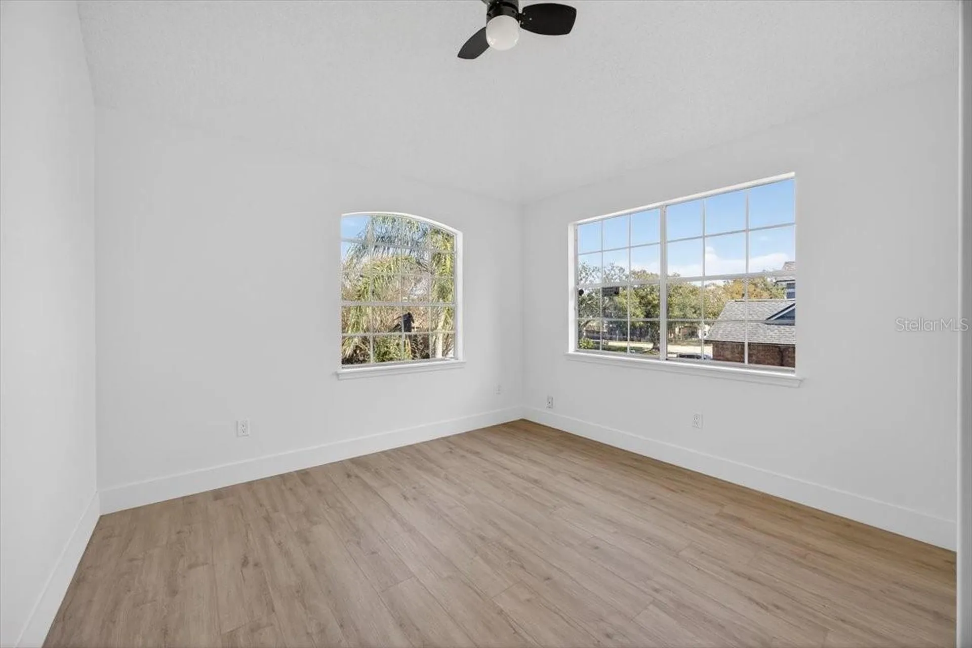 8618 Valley Ridge Court Orlando FL 32818