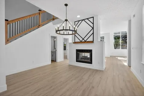 8618 Valley Ridge Court Orlando FL 32818