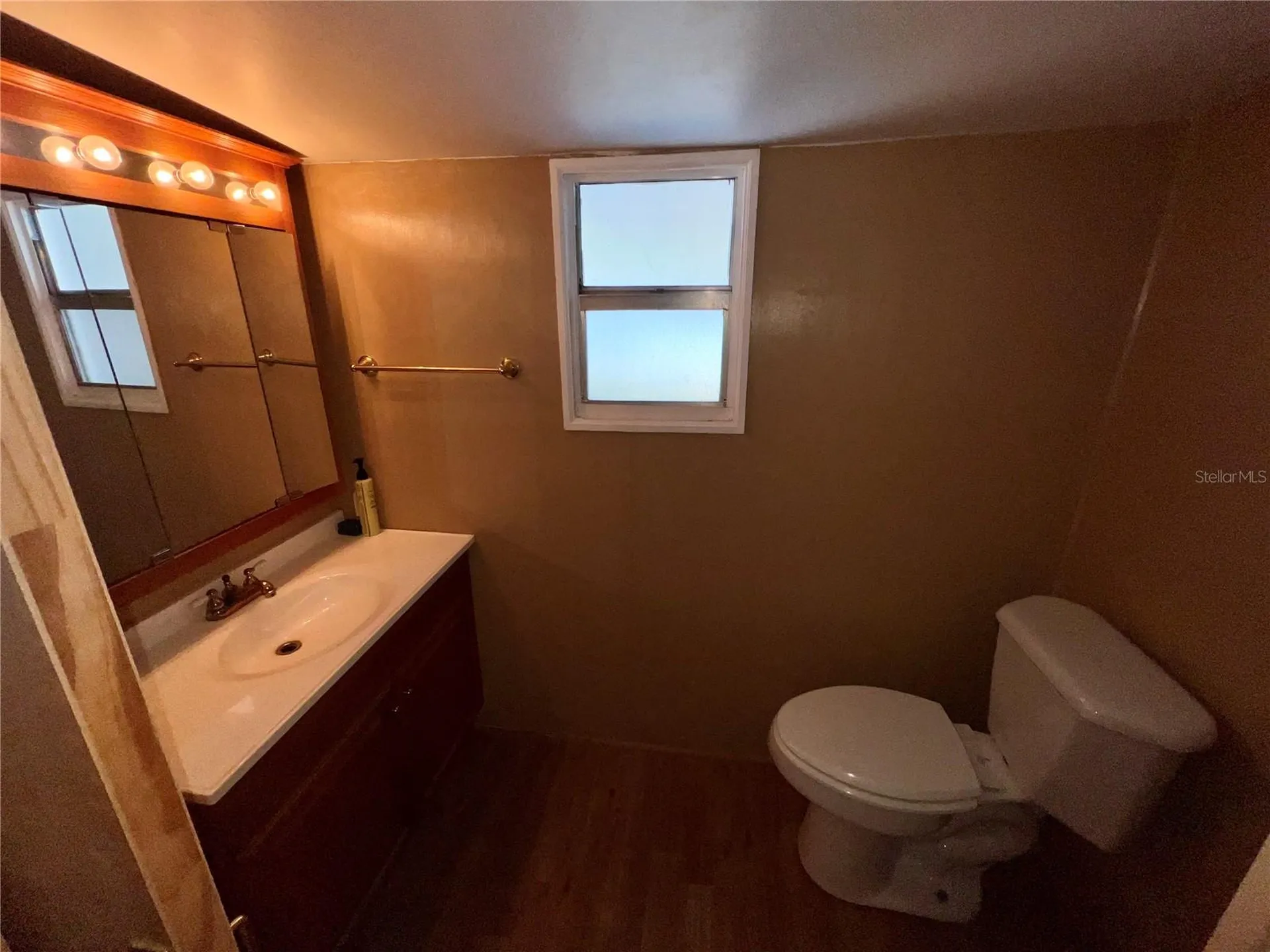 217 Mount Isle Avenue NE St Petersburg FL 33702