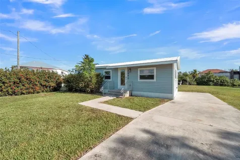 2880 8th Avenue St James City FL 33956