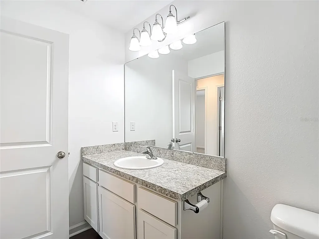 6221 Bucket Court Gibsonton FL 33534
