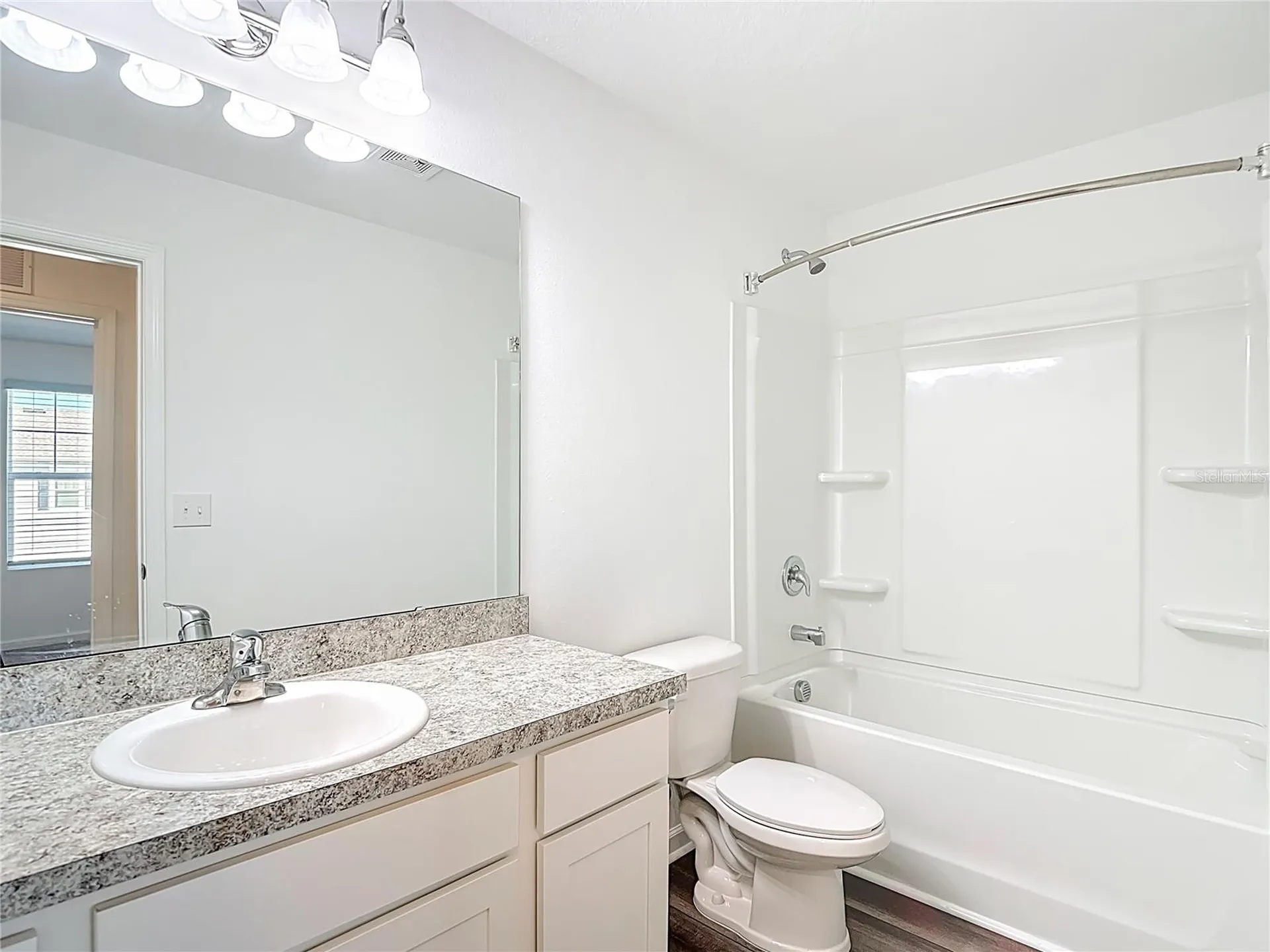 6221 Bucket Court Gibsonton FL 33534