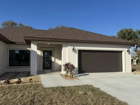 2383 SW 2nd Court Okeechobee FL 34974