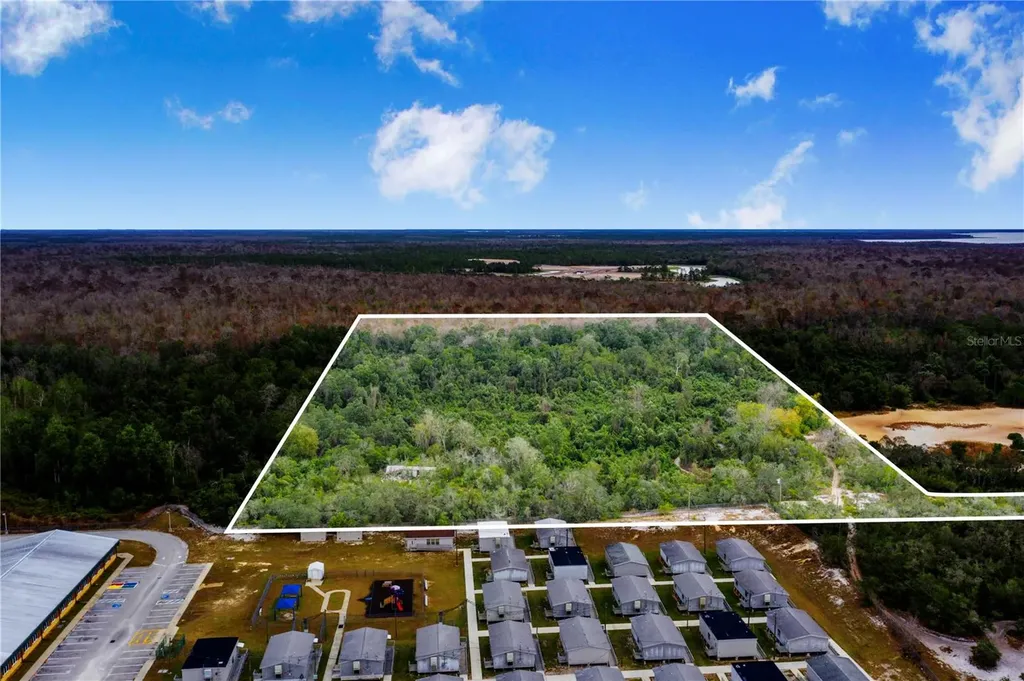 Laurel Avenue Poinciana FL 34759