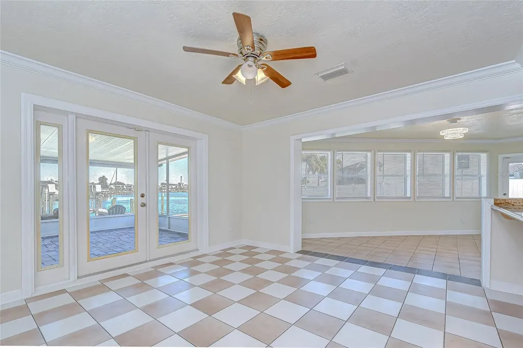 6416 Lake Sunrise Drive Apollo Beach FL 33572