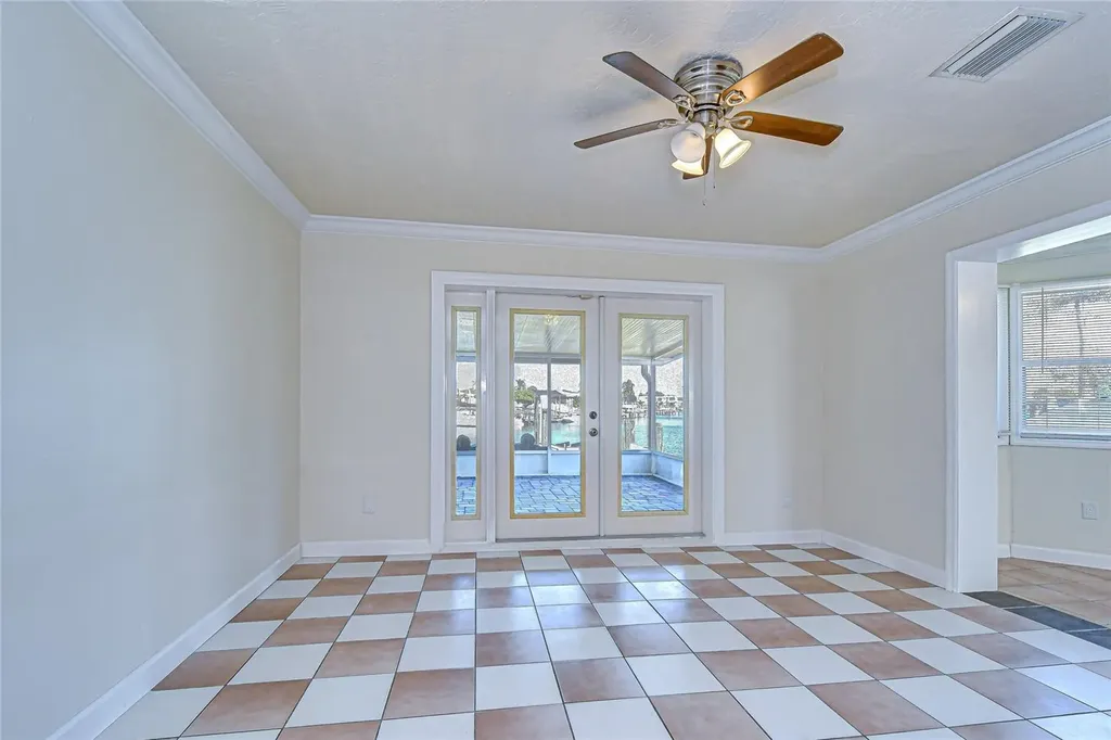 6416 Lake Sunrise Drive Apollo Beach FL 33572