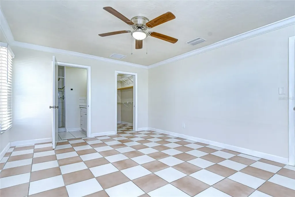 6416 Lake Sunrise Drive Apollo Beach FL 33572