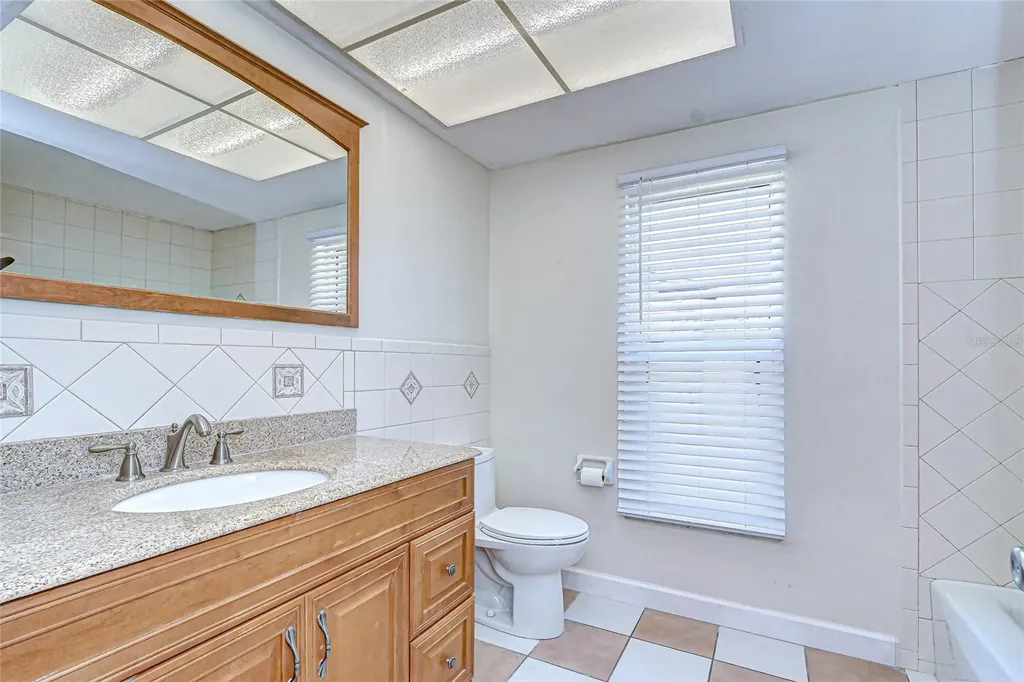 6416 Lake Sunrise Drive Apollo Beach FL 33572