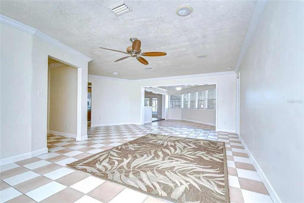 6416 Lake Sunrise Drive Apollo Beach FL 33572