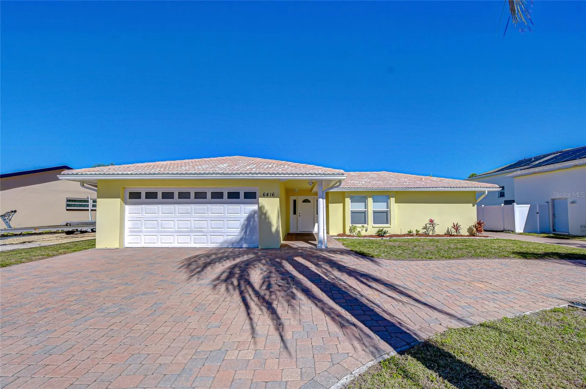 6416 Lake Sunrise Drive Apollo Beach FL 33572