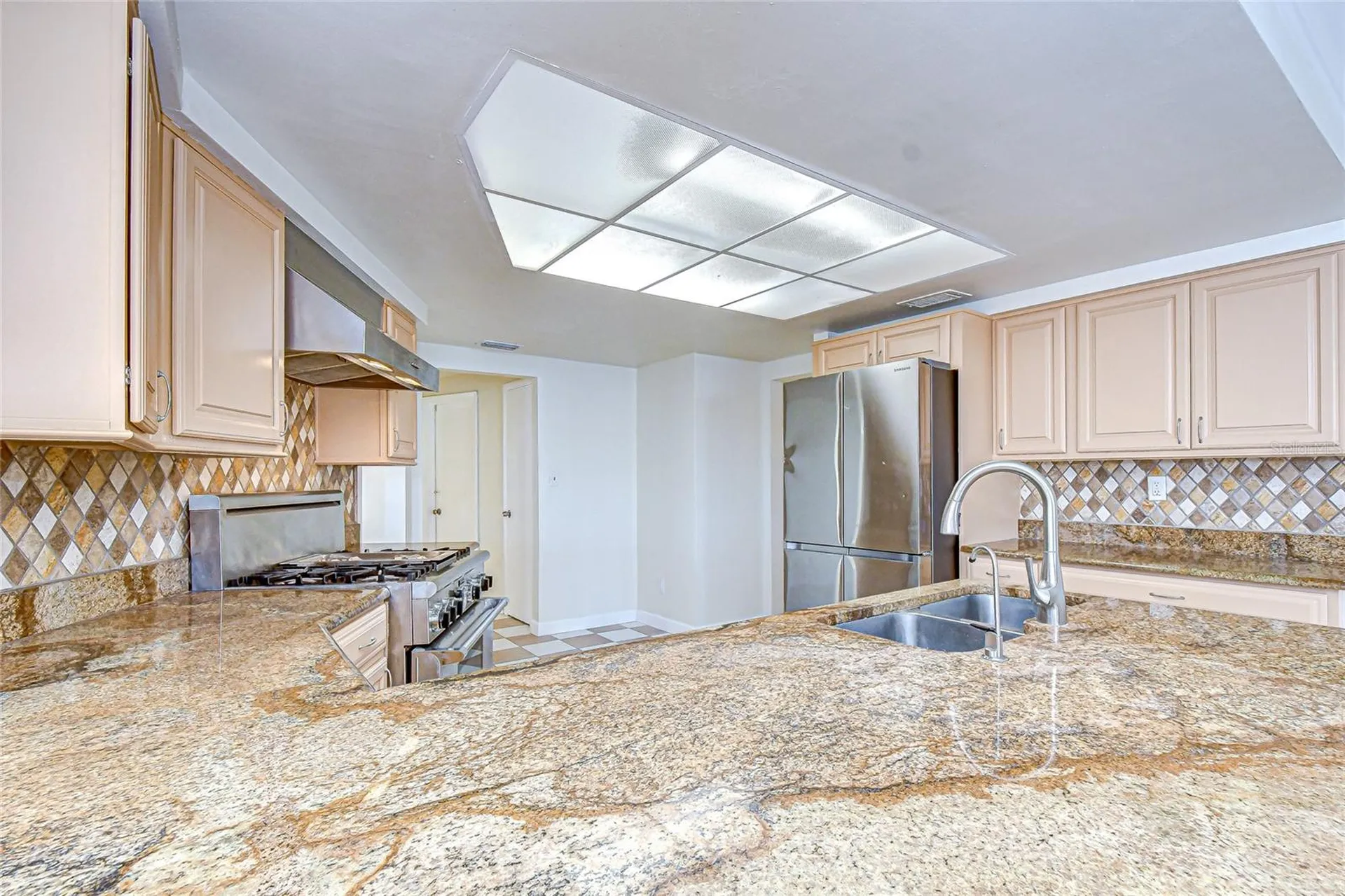 6416 Lake Sunrise Drive Apollo Beach FL 33572