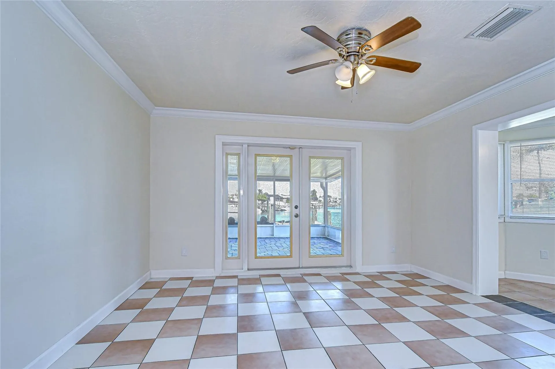 6416 Lake Sunrise Drive Apollo Beach FL 33572