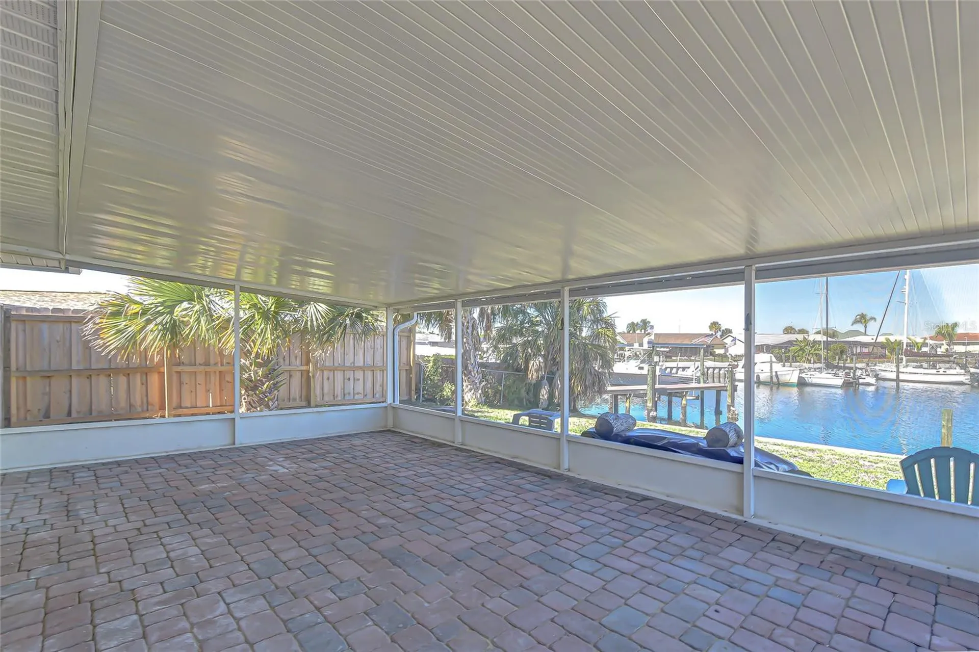 6416 Lake Sunrise Drive Apollo Beach FL 33572