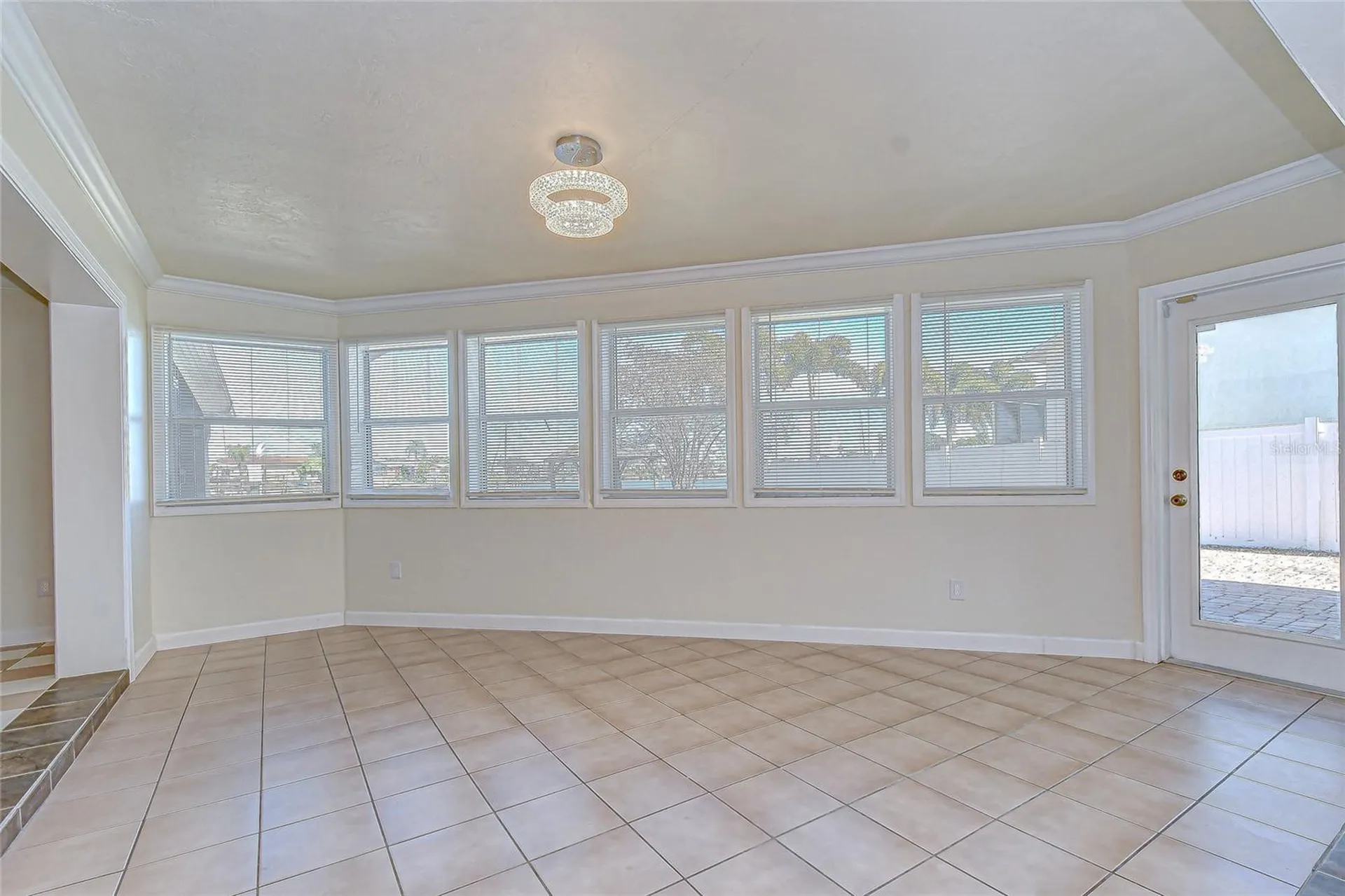 6416 Lake Sunrise Drive Apollo Beach FL 33572