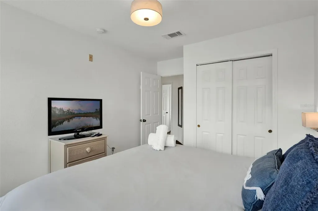 1086 Park Ridge Circle Kissimmee FL 34746