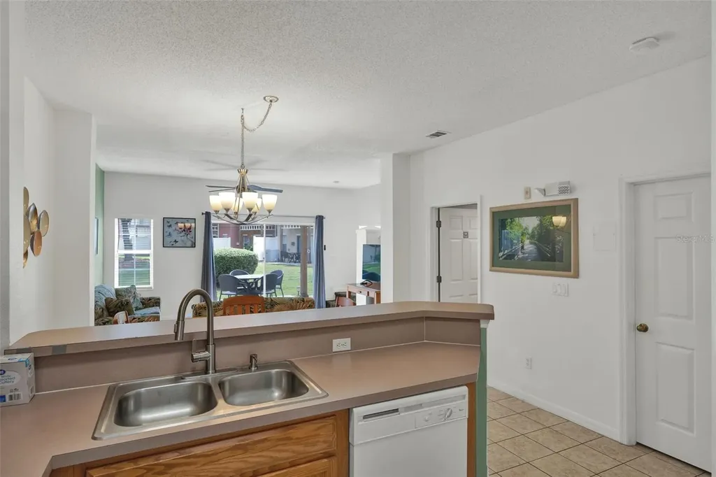 1086 Park Ridge Circle Kissimmee FL 34746