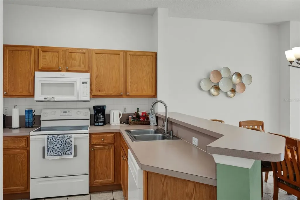 1086 Park Ridge Circle Kissimmee FL 34746