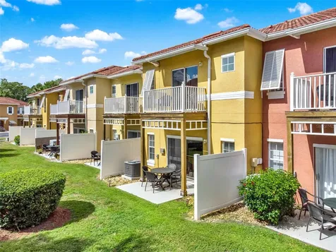 1086 Park Ridge Circle Kissimmee FL 34746