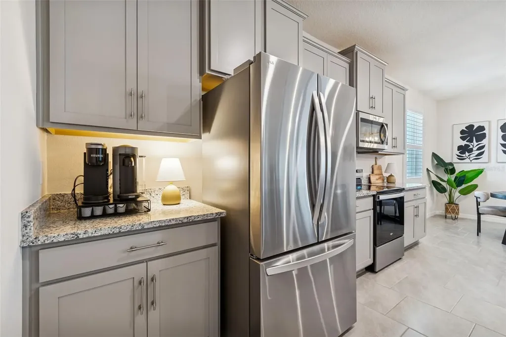 9882 Shoreline View Way Wesley Chapel FL 33545