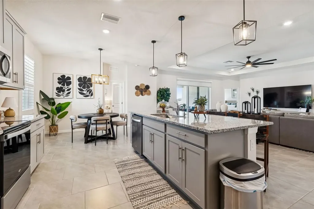 9882 Shoreline View Way Wesley Chapel FL 33545