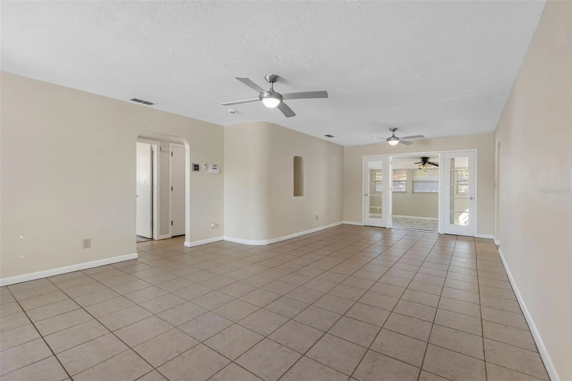 4711 28th Avenue N St Petersburg FL 33713
