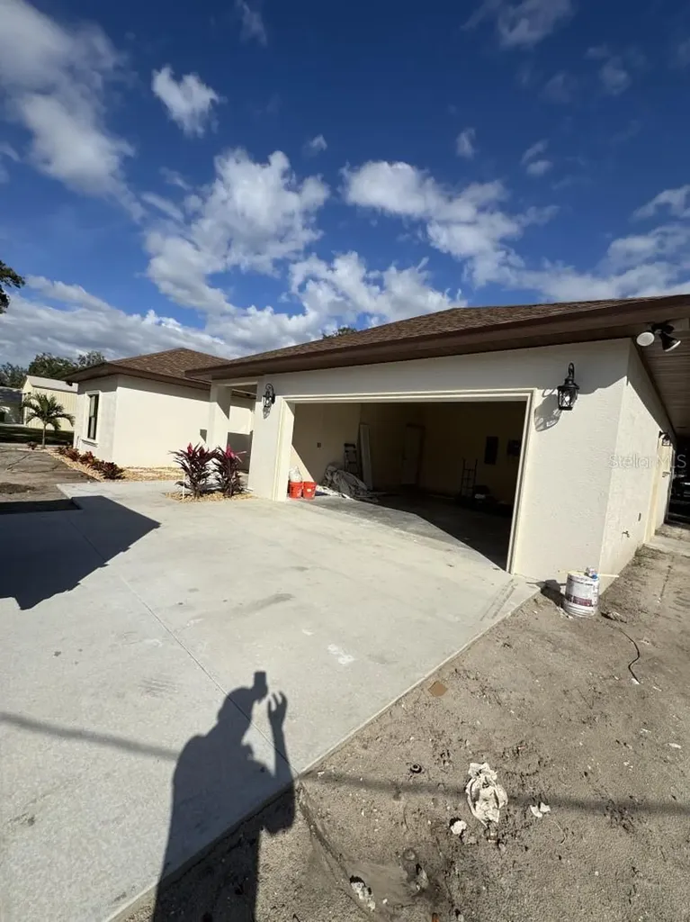 1911 SW 7th Avenue Okeechobee FL 34974