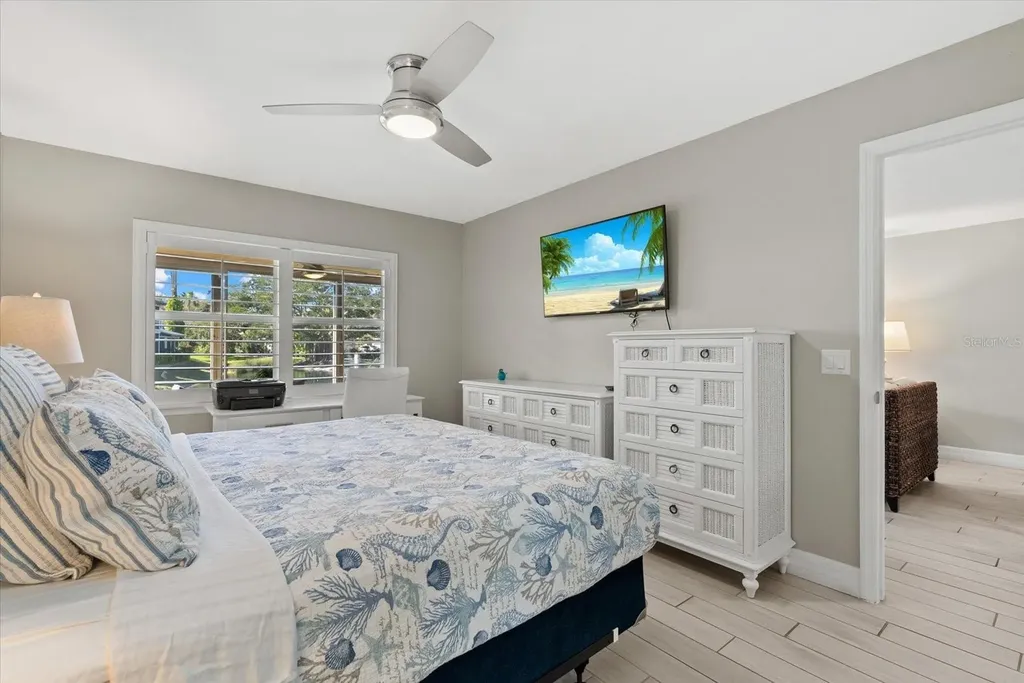 1313 Siesta Bayside Drive Sarasota FL 34242