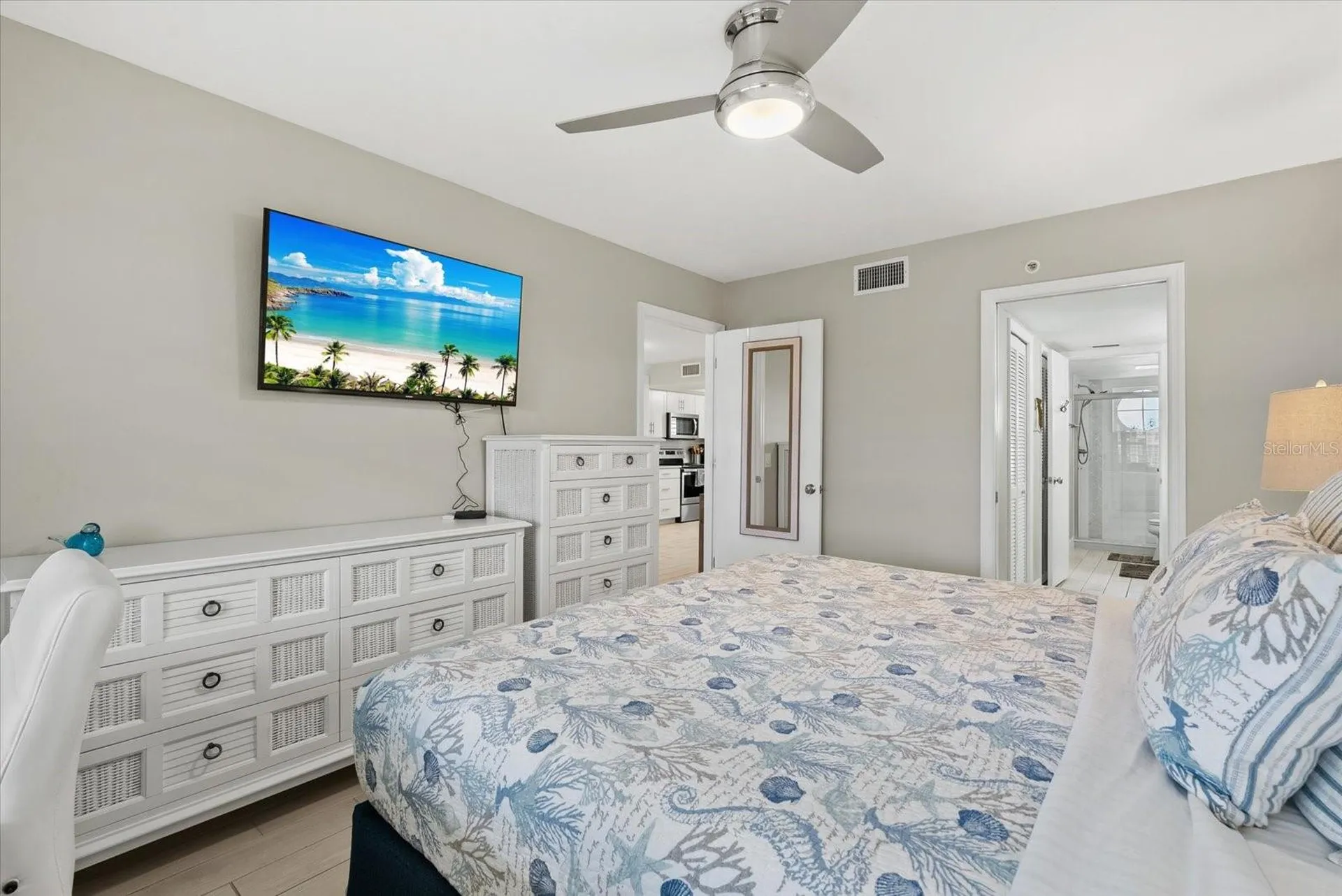 1313 Siesta Bayside Drive Sarasota FL 34242