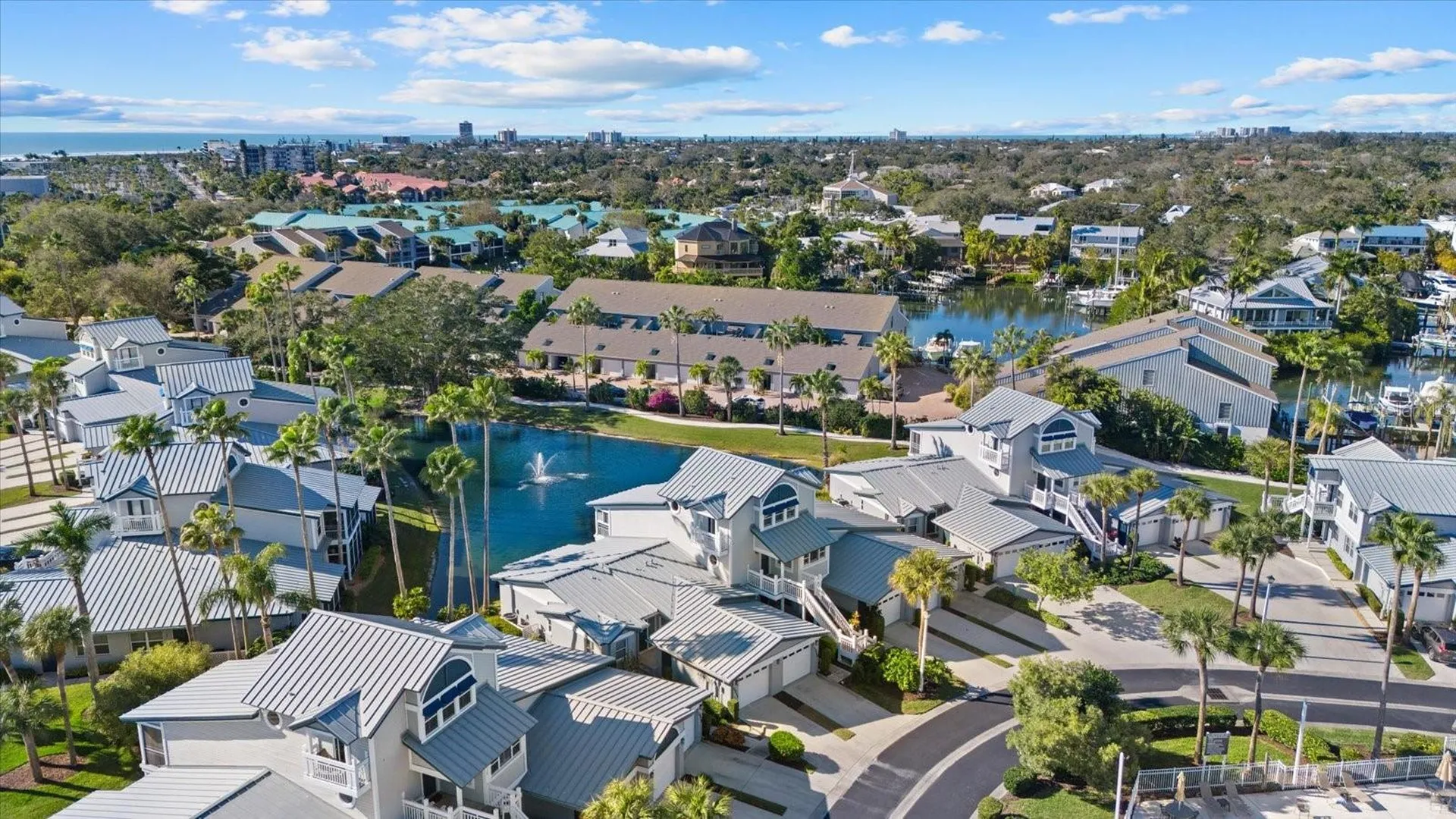 1313 Siesta Bayside Drive Sarasota FL 34242