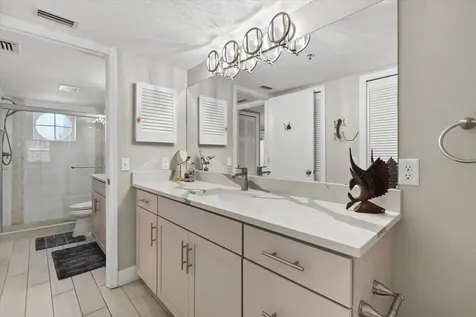 1313 Siesta Bayside Drive Sarasota FL 34242