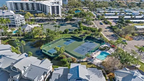 1313 Siesta Bayside Drive Sarasota FL 34242