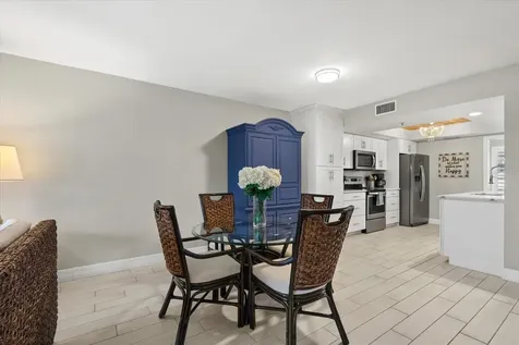 1313 Siesta Bayside Drive Sarasota FL 34242