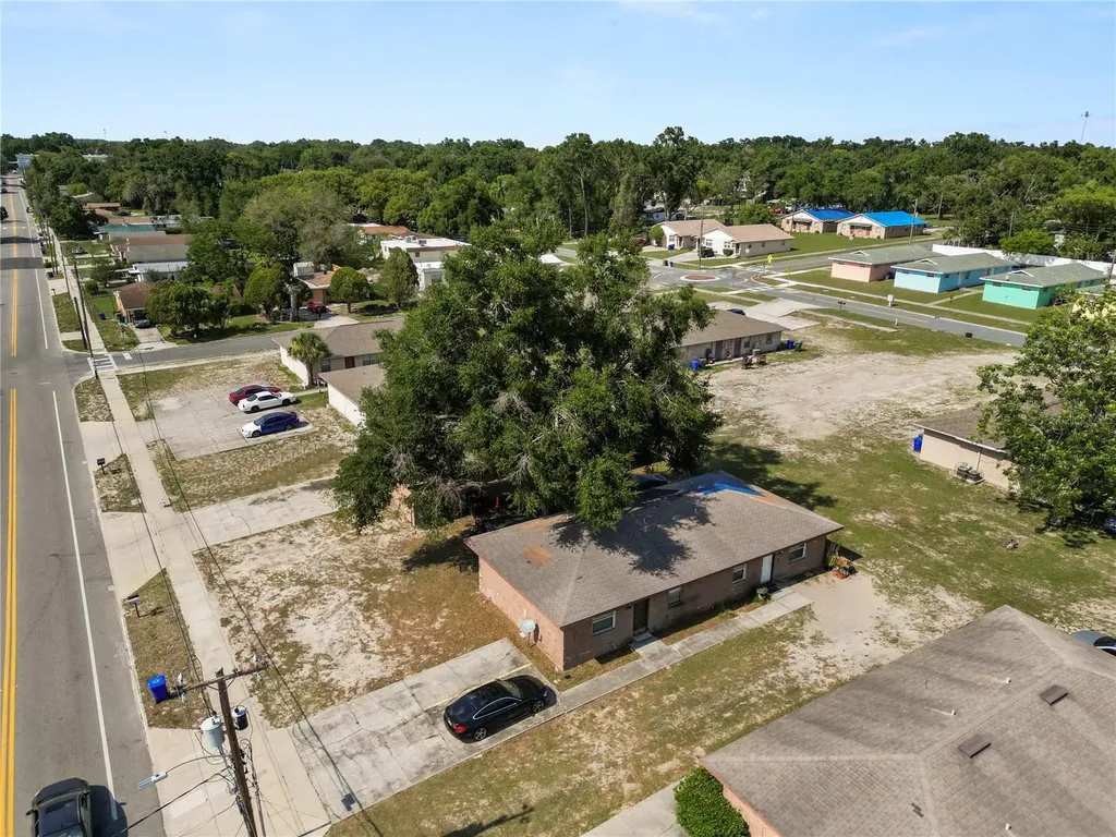 1039 N Brunnell Parkway Lakeland FL 33805