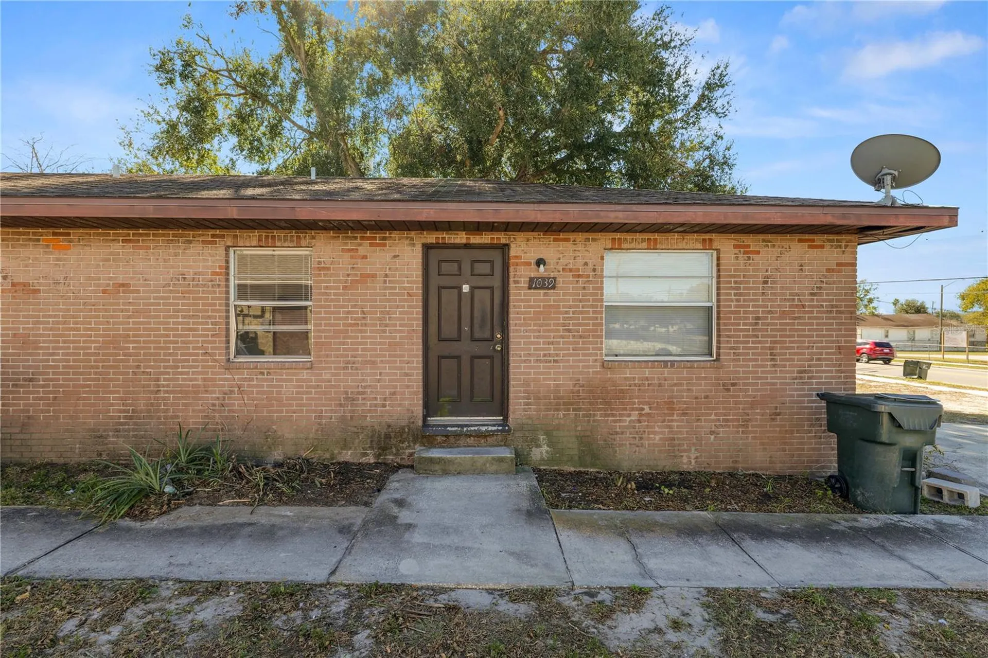 1039 N Brunnell Parkway Lakeland FL 33805