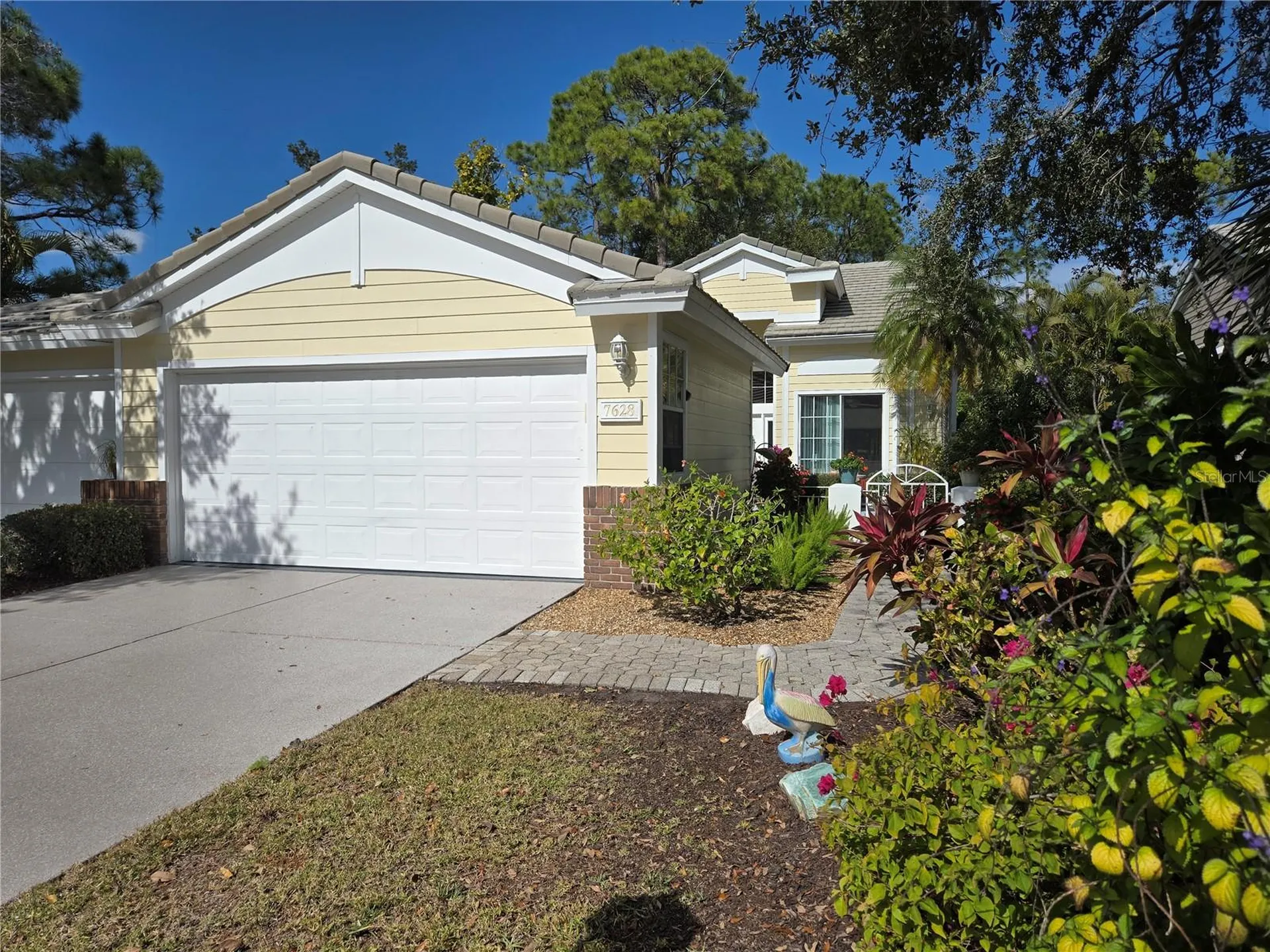 University Park FL, 7628 Whitebridge Glen