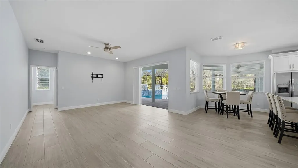 9402 Glen Abbey Lane Sarasota FL 34238
