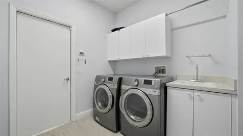 9402 Glen Abbey Lane Sarasota FL 34238