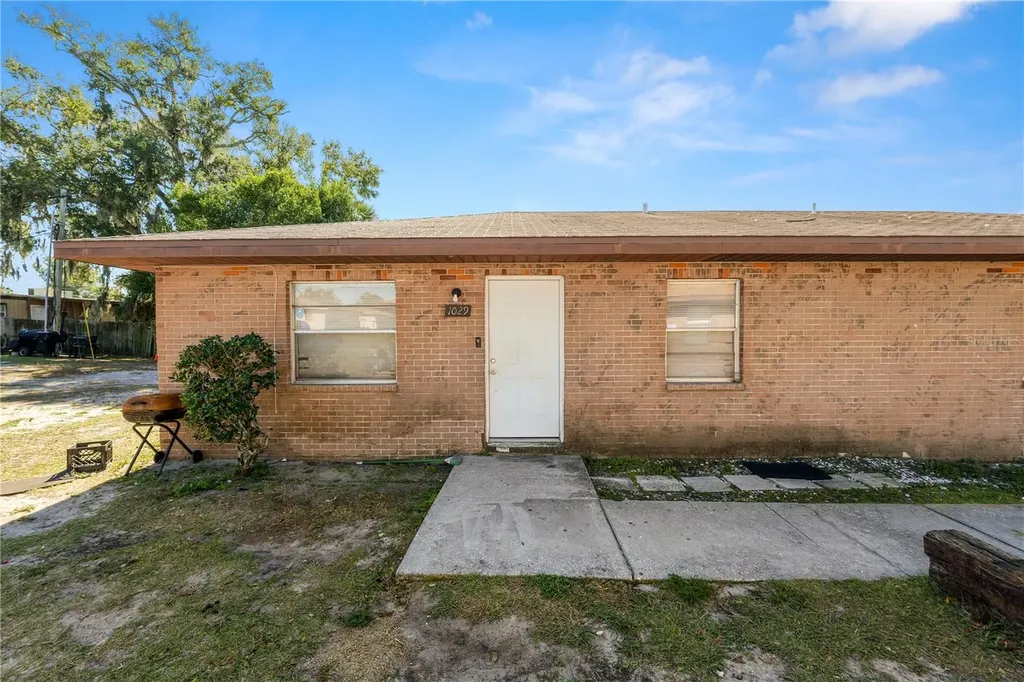 1027 N Brunnell Parkway Lakeland FL 33805