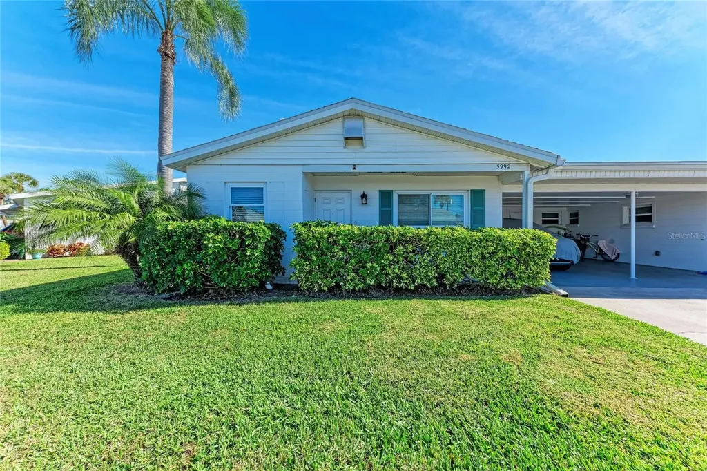 5992 Coral Way Bradenton FL 34207