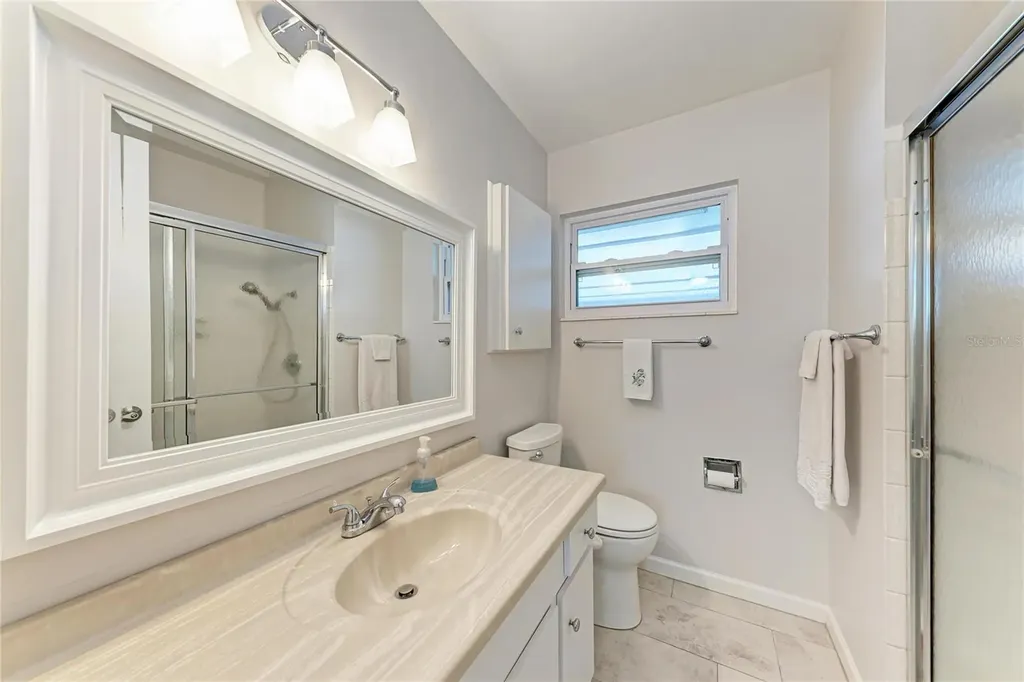 5992 Coral Way Bradenton FL 34207