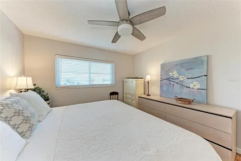 5992 Coral Way Bradenton FL 34207